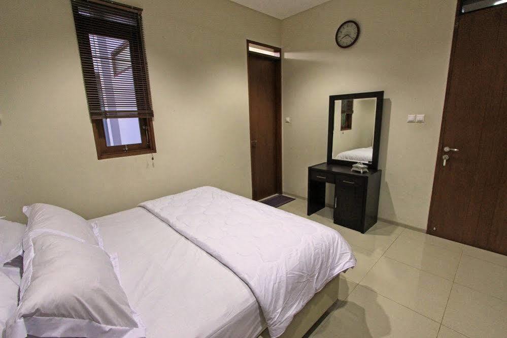 Hotel Nirwana Syariah 3*