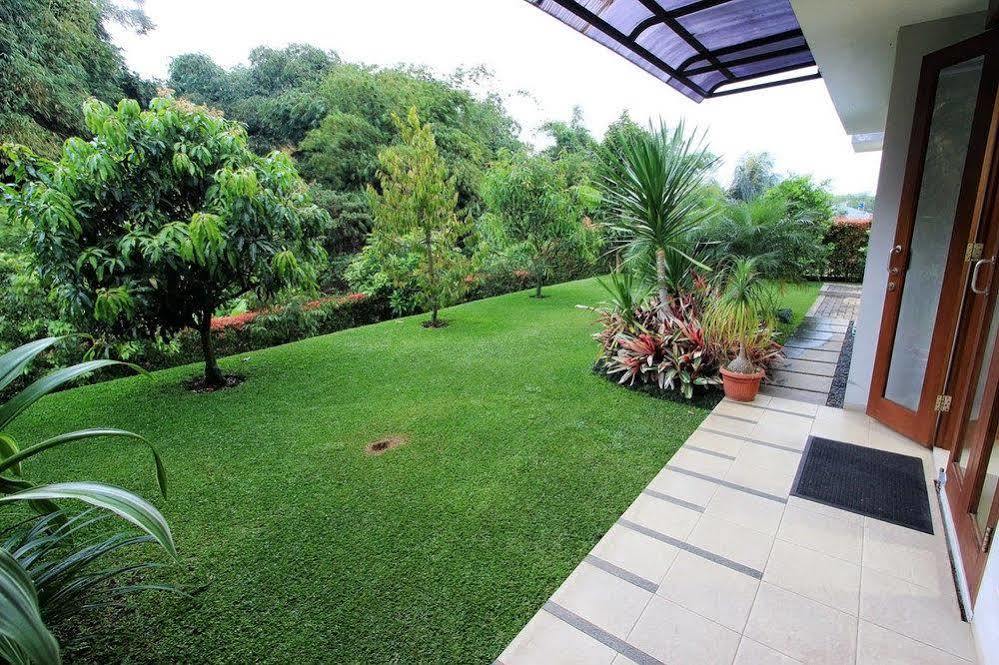 Nirwana Syariah Hotel